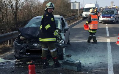 10.02.2017 Verkehrsunfall mit Autobrand