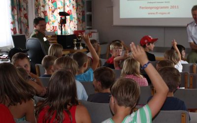 29.07.2011 Junge Gäste im Feuerwehrhaus!