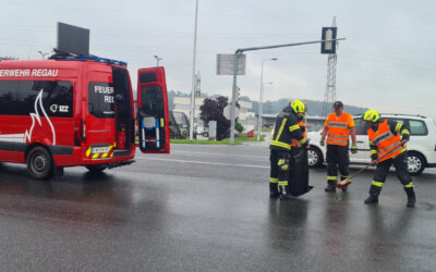 03.06.2024 Aufräumarbeiten nach Verkehrsunfall