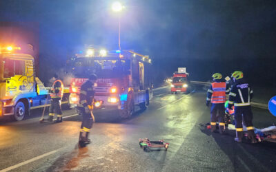 28.11.2025 Verkehrsunfall Aufräumarbeiten