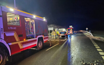 28.11.2025 Verkehrsunfall Aufräumarbeiten