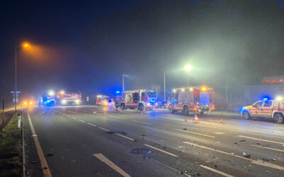 10.12.2025 Verkehrsunfall mit Personenrettung