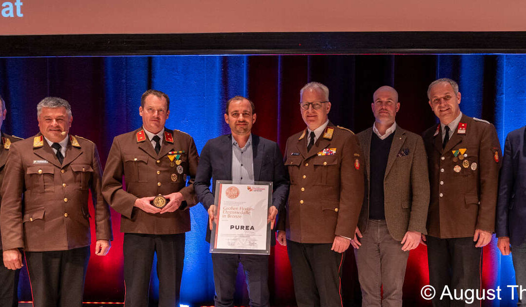 09.03.2026 Feuerwehr-Bezirkstagung, Große Florian Ehrenmedaille für Fa. Purea