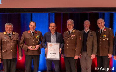 09.03.2026 Feuerwehr-Bezirkstagung, Große Florian Ehrenmedaille für Fa. Purea